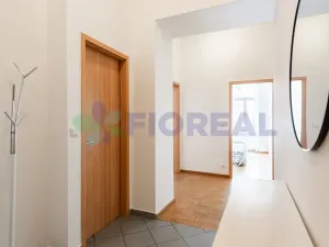 Pronájem bytu 3+kk, Praha - Smíchov, Zborovská, 76 m2