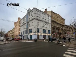 Pronájem obchodního prostoru, Plzeň, Škroupova, 210 m2