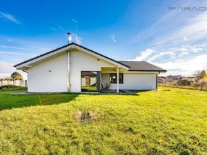 Prodej rodinného domu, Krupá, 131 m2