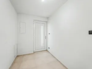 Prodej bytu 3+kk, Nové Strašecí - Pecínov, Pecínovská, 102 m2