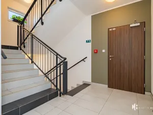 Pronájem bytu 1+kk, Praha - Horní Měcholupy, Nad přehradou, 30 m2