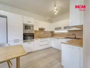 Pronájem bytu 3+kk, Plzeň - Jižní Předměstí, Černická, 81 m2