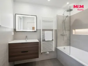 Prodej rodinného domu, Osečná, U Potoka, 170 m2