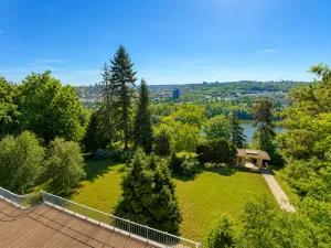 Pronájem vily, Praha, 1200 m2