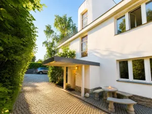 Pronájem vily, Praha, 1200 m2