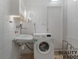 Prodej bytu 1+kk, Znojmo, U Lesíka, 33 m2