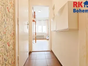 Prodej bytu 1+kk, Praha - Holešovice, U smaltovny, 22 m2