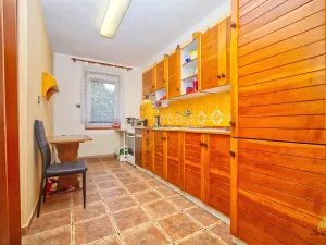 Prodej rodinného domu, Perná, 250 m2