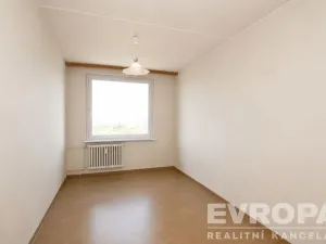 Prodej bytu 3+1, Praha - Modřany, Levského, 74 m2