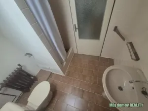 Pronájem bytu 1+1, Praha - Štěrboholy, Pod areálem, 45 m2