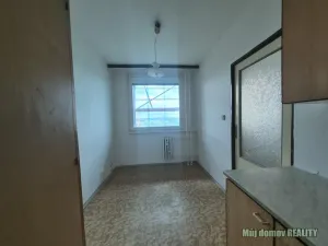Pronájem bytu 3+1, Praha - Řepy, Na chobotě, 75 m2