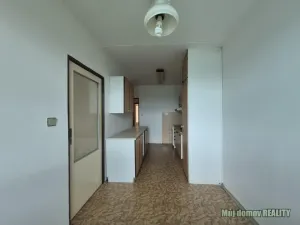 Pronájem bytu 3+1, Praha - Řepy, Na chobotě, 75 m2