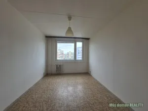 Pronájem bytu 3+1, Praha - Řepy, Na chobotě, 75 m2