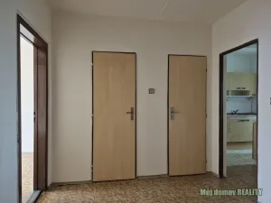 Pronájem bytu 3+1, Praha - Řepy, Na chobotě, 75 m2