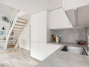 Prodej bytu 3+kk, Pardubice - Zelené Předměstí, náměstí Čs. legií, 101 m2