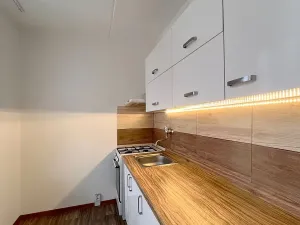 Pronájem bytu 2+1, Chomutov, Skalková, 51 m2