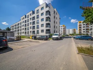 Prodej bytu 2+kk, Praha, Oty Bubeníčka, 57 m2