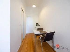 Pronájem bytu 2+kk, Praha - Smíchov, Preslova, 43 m2