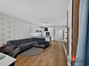 Pronájem bytu 2+kk, Praha - Modřany, Rorýsová, 66 m2