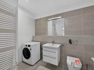 Pronájem bytu 2+kk, Praha - Modřany, Rorýsová, 66 m2
