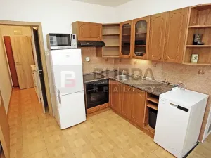 Pronájem bytu 2+kk, Praha - Troja, Hnězdenská, 36 m2