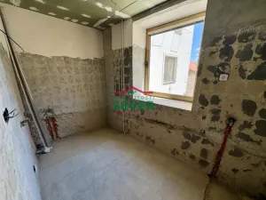 Prodej rodinného domu, Žatec, náměstí Kruhové, 497 m2