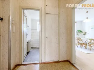 Prodej bytu 2+1, Praha - Bubeneč, Ve struhách, 48 m2