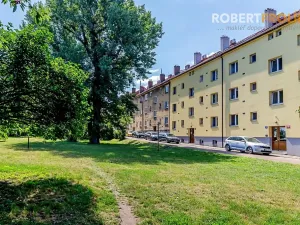 Prodej bytu 2+1, Praha - Bubeneč, Ve struhách, 48 m2