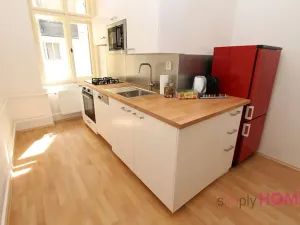 Pronájem bytu 2+1, Praha - Žižkov, Husitská, 63 m2