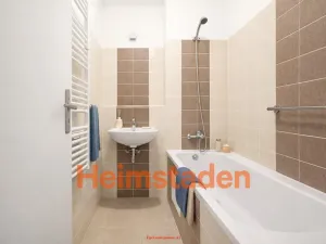 Pronájem bytu 1+kk, Karviná - Nové Město, Urxova, 31 m2