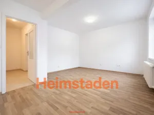 Pronájem bytu 1+kk, Karviná - Nové Město, Urxova, 31 m2
