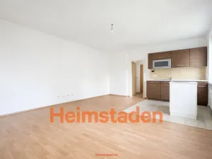 Pronájem bytu 1+kk, Karviná - Nové Město, Brožíkova, 28 m2