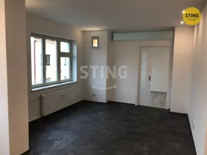 Pronájem bytu 2+kk, Pardubice, Sladkovského, 70 m2