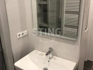 Pronájem bytu 2+kk, Pardubice, Sladkovského, 70 m2