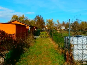 Pronájem zahrady, Znojmo, 1330 m2
