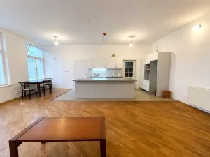 Prodej rodinného domu, Lázně Bělohrad, 302 m2