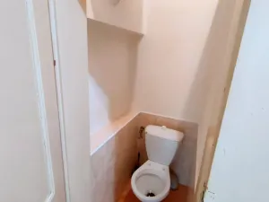 Pronájem bytu 2+kk, Praha - Košíře, Holečkova, 43 m2