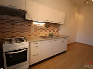 Pronájem bytu 2+kk, Děčín - Děčín II-Nové Město, Příkrá, 45 m2