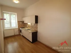 Pronájem bytu 2+kk, Děčín - Děčín II-Nové Město, Příkrá, 45 m2