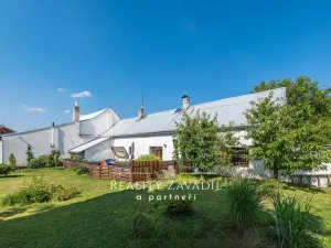 Prodej rodinného domu, Říčany, U Rybníka, 225 m2