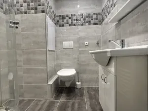 Pronájem bytu 1+1, Děčín, Nálepkova, 35 m2