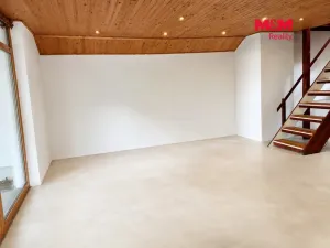 Prodej rodinného domu, Líský, 240 m2