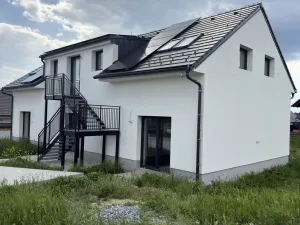 Prodej apartmánu, Frymburk, 236 m2
