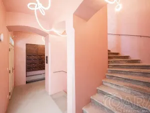 Pronájem bytu 2+kk, Praha - Nusle, Boleslavova, 43 m2