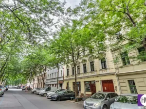 Prodej bytu 1+kk, Praha, Jagellonská, 16 m2