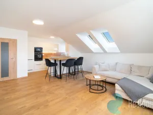 Prodej bytu 3+kk, Trhové Sviny, Za Pilou, 88 m2