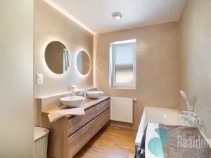 Prodej bytu 3+kk, Trhové Sviny, Za Pilou, 88 m2