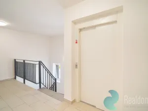 Prodej bytu 3+kk, Trhové Sviny, Za Pilou, 88 m2