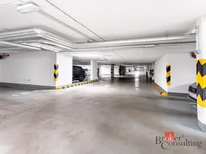 Prodej bytu 1+kk, Praha - Kamýk, Papírníkova, 35 m2