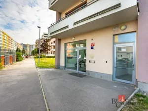 Prodej bytu 1+kk, Praha - Kamýk, Papírníkova, 35 m2